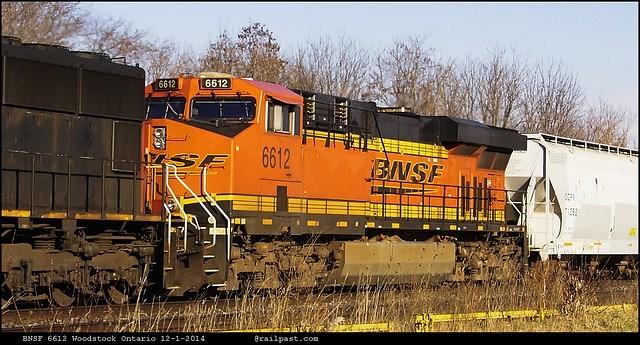 BNSF 6612 Woodstock Ontario 12-10-2014