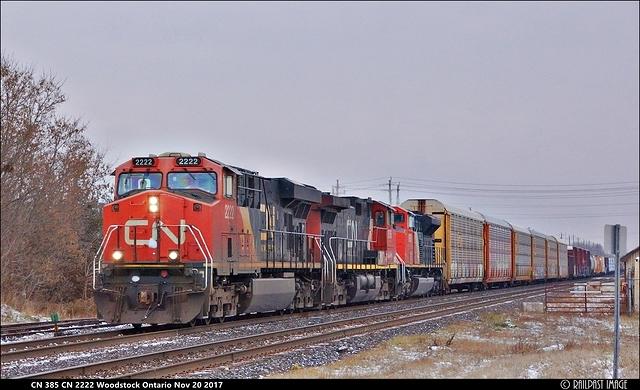 CN 385 CN 2222 Woodstock Ontario Nov 20 2017