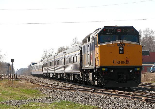 VIA 6421 trails on 673 as it blows through Ingersoll 4-22-07