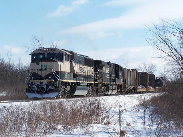 NS 369 Fort Erie Photo by Peter Hoople Feb 10-07