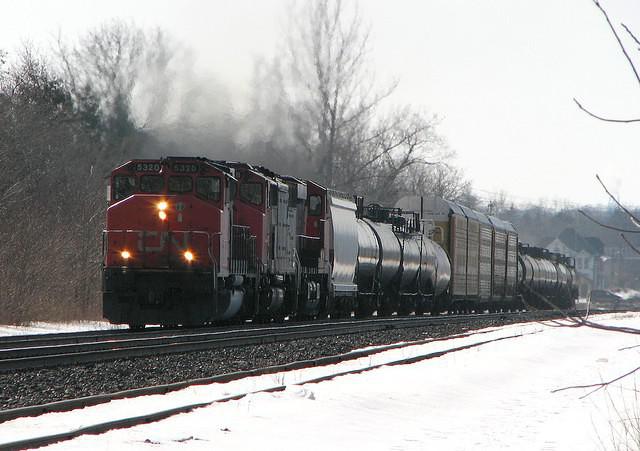 A very short 330 Woodstock with CN 5320