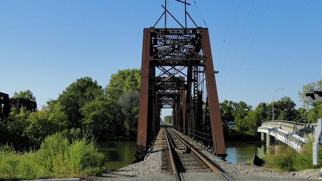 CN bridge Toledo Ohio 10-4-2011