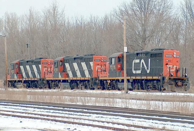 CN 7026, 4118 & 4122 Port Robinson 12-25-05