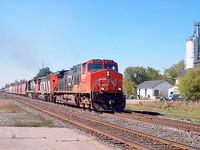CN 2609 with CXS 7522 leading a huge eb Ingersoll Ontario 9-23-04