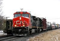 CN 2610 leads IC 1008 on 394 Ingersoll 1-6-08