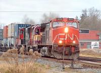 CN 2619 leads 148 through Ingersoll Ontario 11-16-05
