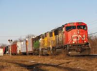 CN 5659 leads UP 2676 and FURX unit through Ingersoll Ontario 3-17-07
