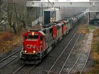 IC 1039 leads 394X through Woodstock Ont., 11-13-08
