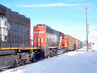 CN 5322 SD40 and CN 5935 formerly UP 4182, MP 59.0 Dundas Sub Ingersoll 1/23/04