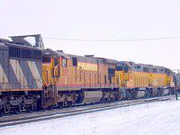 CN 5504-HLCX 587- LLPX 2304 & LLPX 2318 eastbound Mile 59.0 Dundas Sub 2/6/04