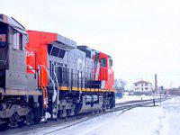 CN2684, GCFX6052, CN9540, 138 loads, 4 empties, 6979 tons, and 9724 length Ingersoll Ont 2/10/04