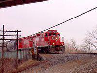 ST&H 8225 & CP 8226 - this pair of consecutive numbers have been on the London pick up for a couple of weeks now. Here they are heading west off the Coakley siding. 3/31/04