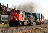 CN 5666 leads NS 9045 on 149 Ingersoll Ontario 4-22-07
