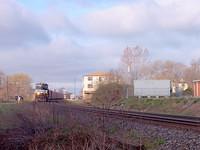 NS 328 Ingersoll with NS???? and Conrail 8342 4/20/04