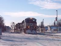 NS 2605 leads NS 3031 on 328 with a very long train. Ingersoll Ontario 12-27-04
