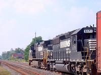 NS 9659 leads 6171 through Ingersoll Ontario 327 9-4-04