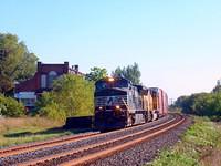 NS 9100 leads UP 4917 on 327 through Ingersoll Ontario 8-31-04