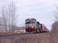 NS 9226 leads 6676 on 327 through Ingersoll behind 271 Time: 11:35 1-13-05
